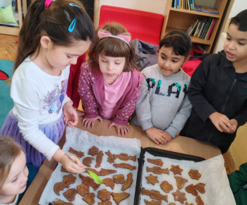 Pečenie medovníkov