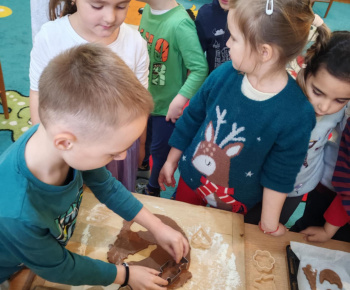 Pečenie medovníkov