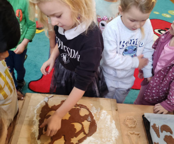 Pečenie medovníkov