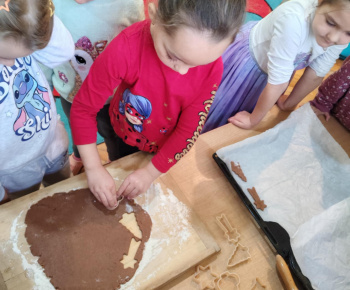 Pečenie medovníkov