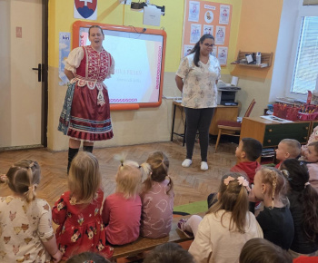 Spieva celá škôlka 